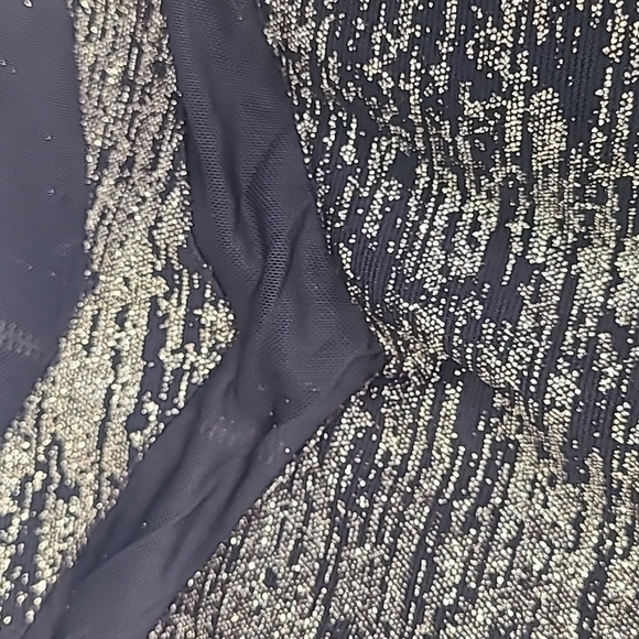 Emerald Sundae Metallic Halter Neckline Cocktail Dress - Picture 5 of 5